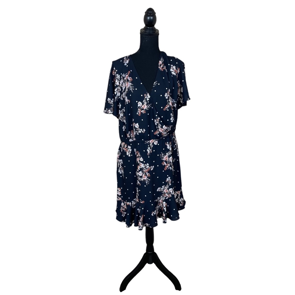 EUC Portmans Floral and Polka Dot Flowy Dress Size 16